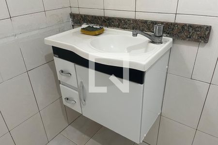 Banheiro da Suíte de apartamento para alugar com 1 quarto, 55m² em José Menino, Santos