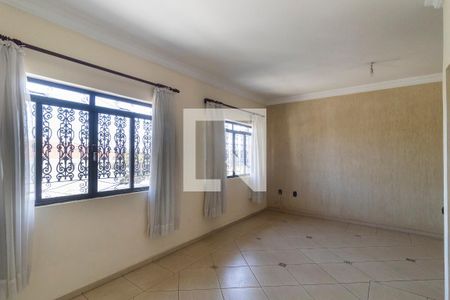 Sala de casa à venda com 3 quartos, 148m² em Jardim Nova Europa, Campinas