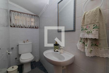 Lavabo de casa à venda com 4 quartos, 258m² em Espírito Santo, Porto Alegre