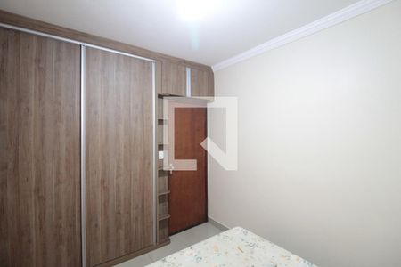 Quarto 1 de apartamento à venda com 2 quartos, 82m² em Heliópolis, Belo Horizonte