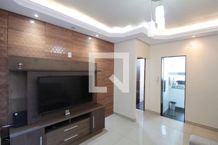 Sala de apartamento à venda com 2 quartos, 82m² em Heliópolis, Belo Horizonte