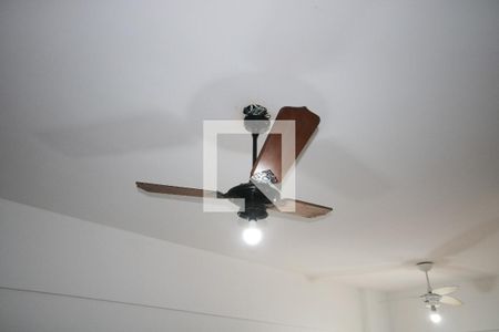 Sala de kitnet/studio para alugar com 1 quarto, 25m² em Vila Assuncao, Praia Grande