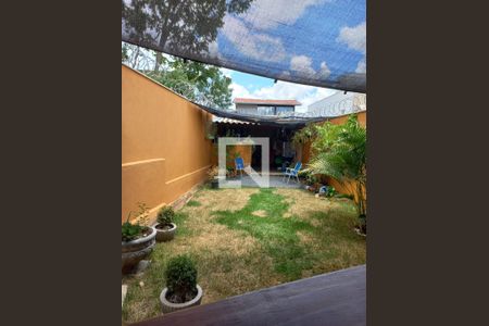 Casa à venda com 115m², 3 quartos e 2 vagasJardim