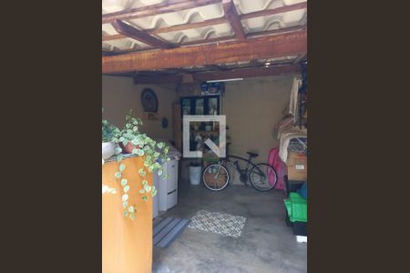 Casa à venda com 115m², 3 quartos e 2 vagasLavanderia