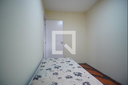 Quarto 2 de apartamento para alugar com 2 quartos, 52m² em Vila Jardim, Porto Alegre