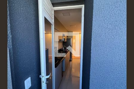 Sacada de apartamento à venda com 2 quartos, 55m² em Centro, Canoas