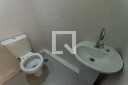 Banheiro de kitnet/studio à venda com 1 quarto, 28m² em Vila Primavera, São Paulo