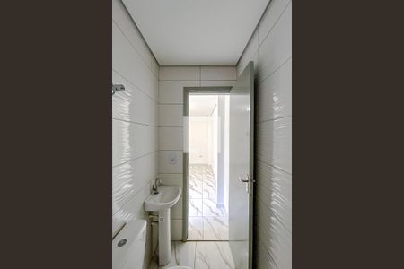 Banheiro de casa para alugar com 1 quarto, 22m² em Belenzinho, São Paulo