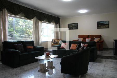 Sala de casa à venda com 5 quartos, 585m² em Vila Rosalia, Guarulhos