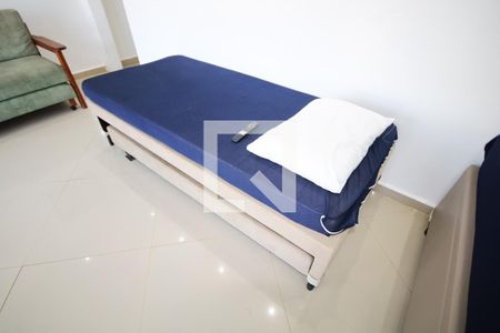Sala/Quarto de apartamento para alugar com 1 quarto, 46m² em Canto do Forte, Praia Grande