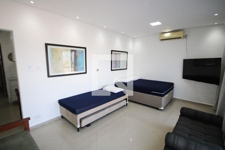 Sala/Quarto de apartamento para alugar com 1 quarto, 46m² em Canto do Forte, Praia Grande