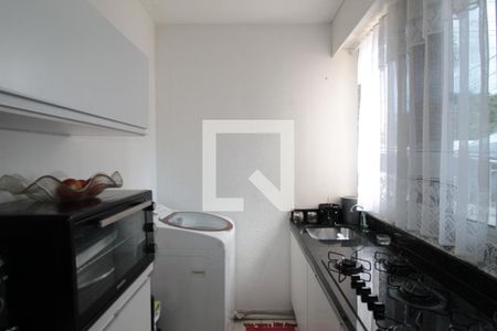 Cozinha e Área de Serviço de apartamento à venda com 2 quartos, 43m² em Trevo, Belo Horizonte