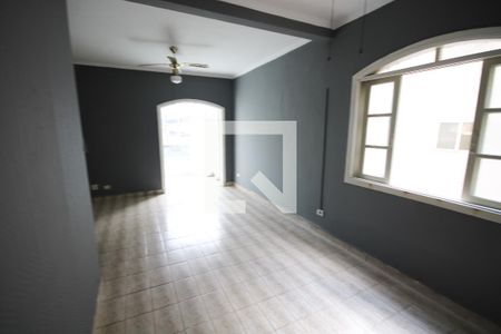 Sala de apartamento para alugar com 2 quartos, 80m² em Vila Tupi, Praia Grande