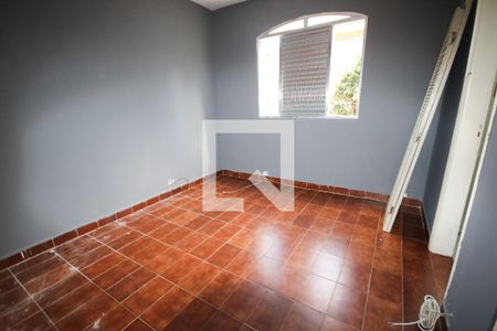 Suíte  de apartamento para alugar com 2 quartos, 80m² em Vila Tupi, Praia Grande