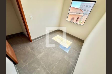 Quarto 1 de apartamento para alugar com 3 quartos, 135m² em Planalto, Belo Horizonte