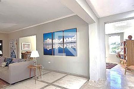 Casa à venda com 7 quartos, 554m² em Jardim Guedala, São Paulo