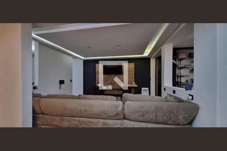 Casa à venda com 3 quartos, 306m² em Conjunto Habitacional Sao Fernando, São Bernardo do Campo