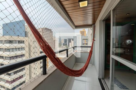 Sacada de apartamento à venda com 3 quartos, 217m² em Bela Vista, São Paulo