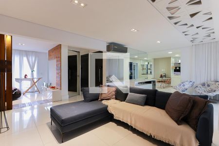 Sala de estar de apartamento à venda com 3 quartos, 220m² em Santa Teresinha, São Paulo