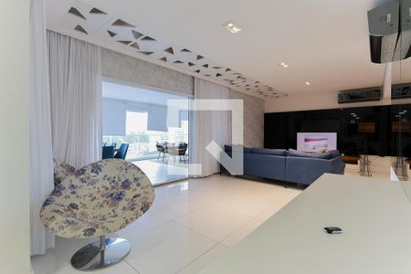 Sala de estar de apartamento à venda com 3 quartos, 220m² em Santa Teresinha, São Paulo