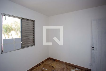 Quarto 2 de apartamento à venda com 2 quartos, 50m² em Jardim Arco-iris, Diadema