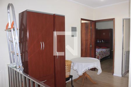 Hall dos quartos de casa à venda com 3 quartos, 220m² em Vila Rio de Janeiro, Guarulhos
