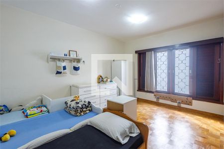 Casa à venda com 3 quartos, 195m² em Jardim Marajoara, São Paulo