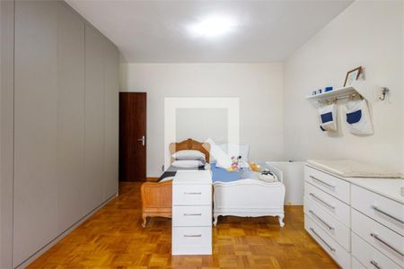 Casa à venda com 3 quartos, 195m² em Jardim Marajoara, São Paulo