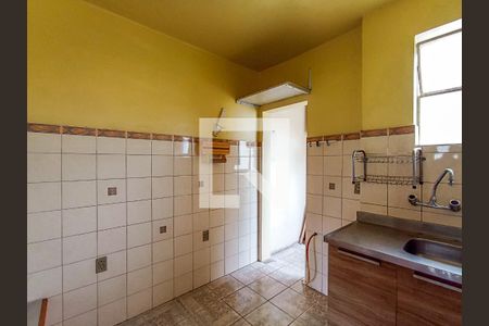 Cozinha de apartamento para alugar com 2 quartos, 64m² em Santo Antônio, Porto Alegre
