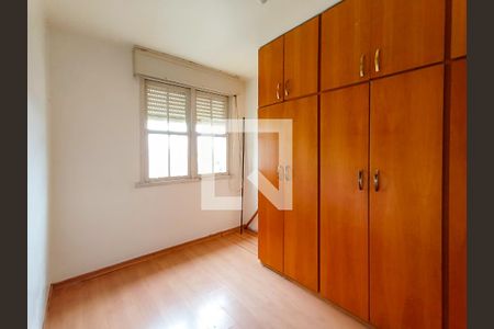 Quarto 1 de apartamento à venda com 2 quartos, 64m² em Santo Antônio, Porto Alegre