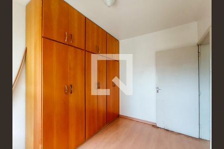 Quarto 1 de apartamento à venda com 2 quartos, 64m² em Santo Antônio, Porto Alegre