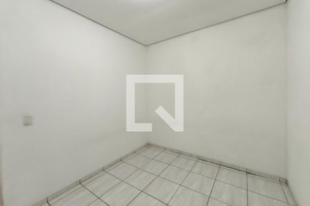 Quarto  de casa para alugar com 2 quartos, 125m² em Jardim Rossin, Campinas
