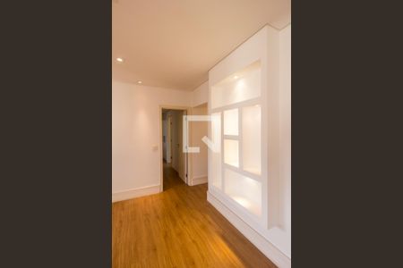 Corredor de apartamento para alugar com 3 quartos, 139m² em Tamboré, Santana de Parnaíba