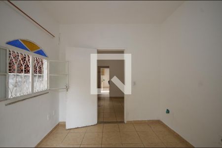 Sala de casa para alugar com 1 quarto, 50m² em Campo Grande, Rio de Janeiro