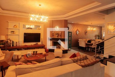 Sala de casa para alugar com 3 quartos, 281m² em Jardim Itu, Porto Alegre