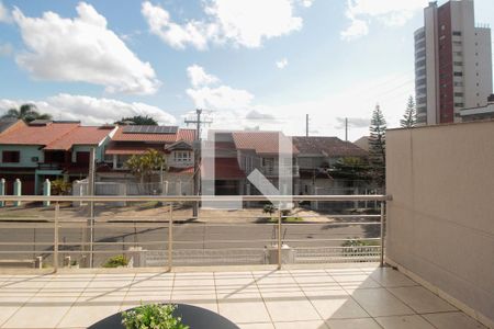 Varanda de casa para alugar com 3 quartos, 281m² em Jardim Itu, Porto Alegre