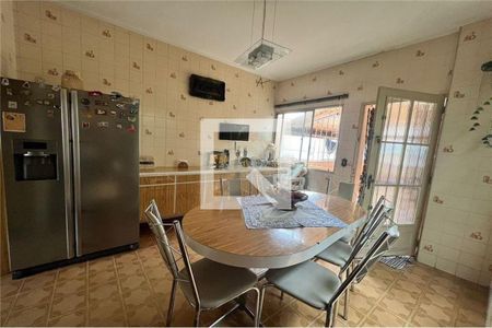 Casa à venda com 5 quartos, 430m² em Vila Rosalia, Guarulhos