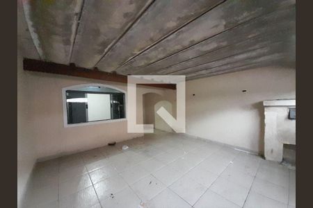 Casa à venda com 2 quartos, 102m² em Jardim Marek, Santo André