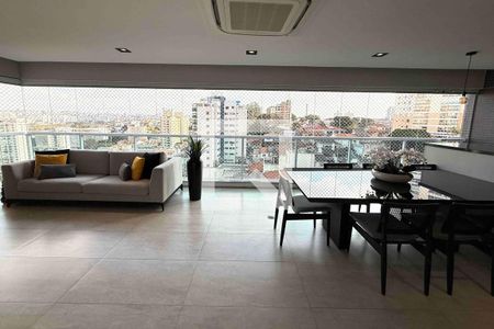 Apartamento à venda com 3 quartos, 220m² em Santa Teresinha, São Paulo