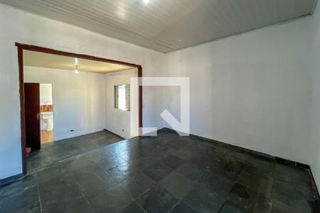 Sala 3 de casa para alugar com 2 quartos, 120m² em Vila Zat, São Paulo