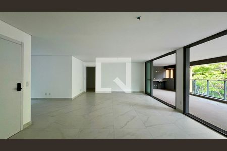 Sala de apartamento à venda com 4 quartos, 277m² em Sumaré, São Paulo