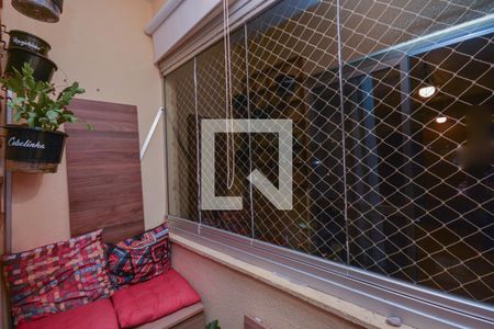 Sacada de apartamento à venda com 2 quartos, 53m² em Jardim Ubirajara, São Paulo