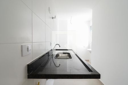 Sala/Cozinha de apartamento à venda com 2 quartos, 38m² em Chora Menino, São Paulo