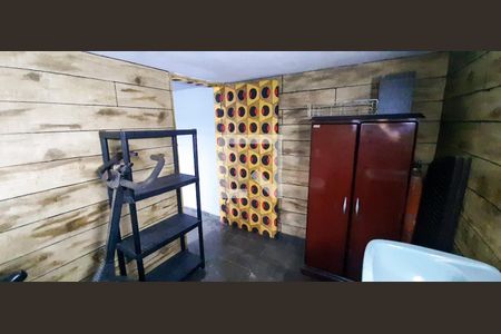Banheiro da Área Gourmet de casa para alugar com 2 quartos, 85m² em Veloso, Osasco