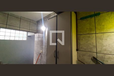 Área de Serviço de casa para alugar com 2 quartos, 85m² em Veloso, Osasco