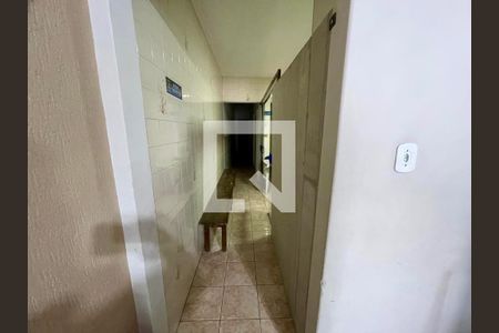 Corredor de casa à venda com 3 quartos, 174m² em Jardim Testae, Guarulhos