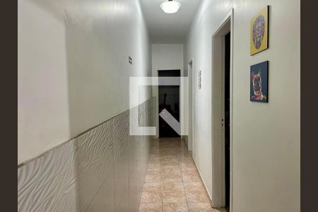 Corredor de casa à venda com 3 quartos, 174m² em Jardim Testae, Guarulhos