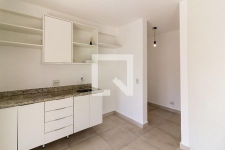 Sala/Cozinha de apartamento para alugar com 1 quarto, 43m² em Santo Amaro, São Paulo