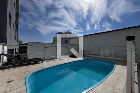 Piscina de apartamento à venda com 2 quartos, 75m² em Itapoã, Belo Horizonte