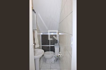 Lavabo de casa à venda com 3 quartos, 185m² em Residencial Cerconi, Guarulhos